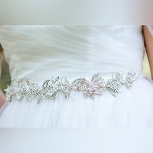 David's Bridal Silver Crystal Embellished Belt